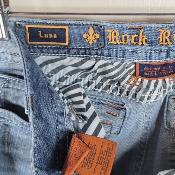 Rock Revival Luna Bootcut Jeans Size 29 Light Wash Low Rise Flattering Fit - Picture 4 of 12
